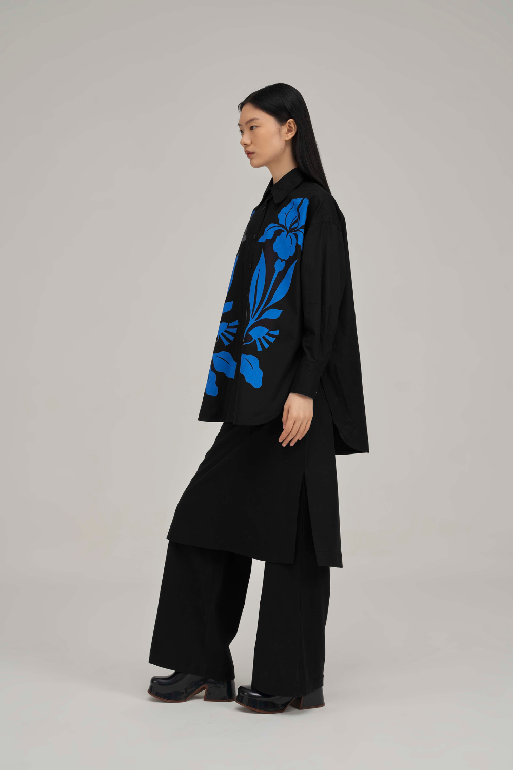 Filldora Diagonal Relaxed Longline Shirt - view 3